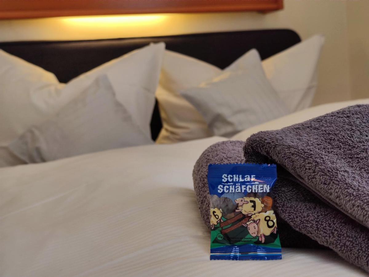 Apartments Zur Alten Post Inkl Meinecardplus ヴィリンゲン エクステリア 写真