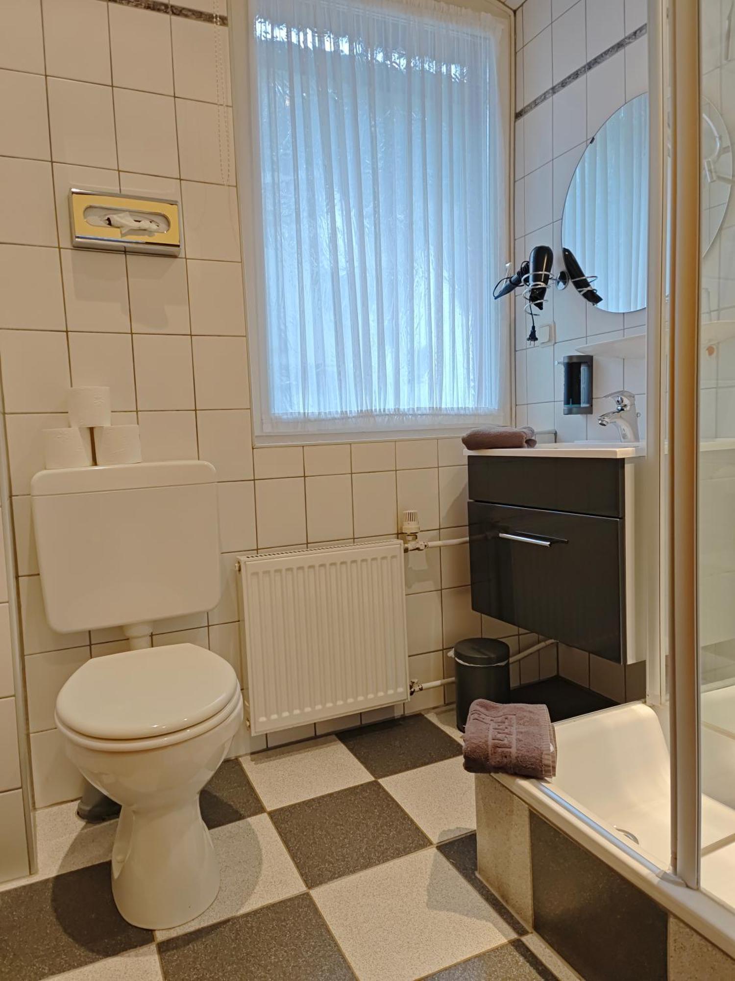 Apartments Zur Alten Post Inkl Meinecardplus ヴィリンゲン エクステリア 写真