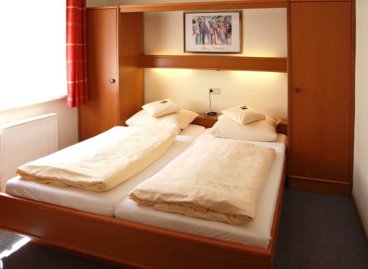 Apartments Zur Alten Post Inkl Meinecardplus ヴィリンゲン エクステリア 写真